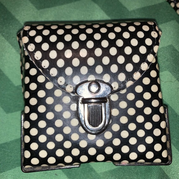 RUBBER Polka Dot Clutch/ Crossbody - Picture 8 of 12